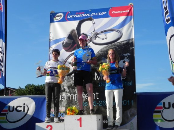 Víťazky kat. Women: 1.m. Karin Moor, 2.m. Gemma Abant, 3. m. Tatiana Janíčková 