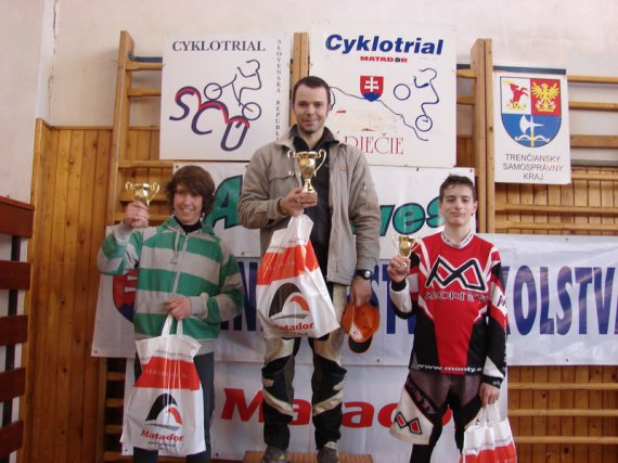 Víťazi kat. VM: 1.m. E.Sládek, 2.m. D.Federič, 3.m. J.Šustek